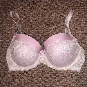 ⛔️sold Victoria’s Secret Bra
